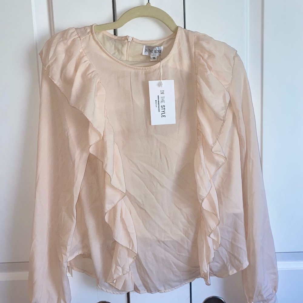 In The Style ASOS Size 10 Baby Pink NWT Long Sleeve Ruffle Blouse